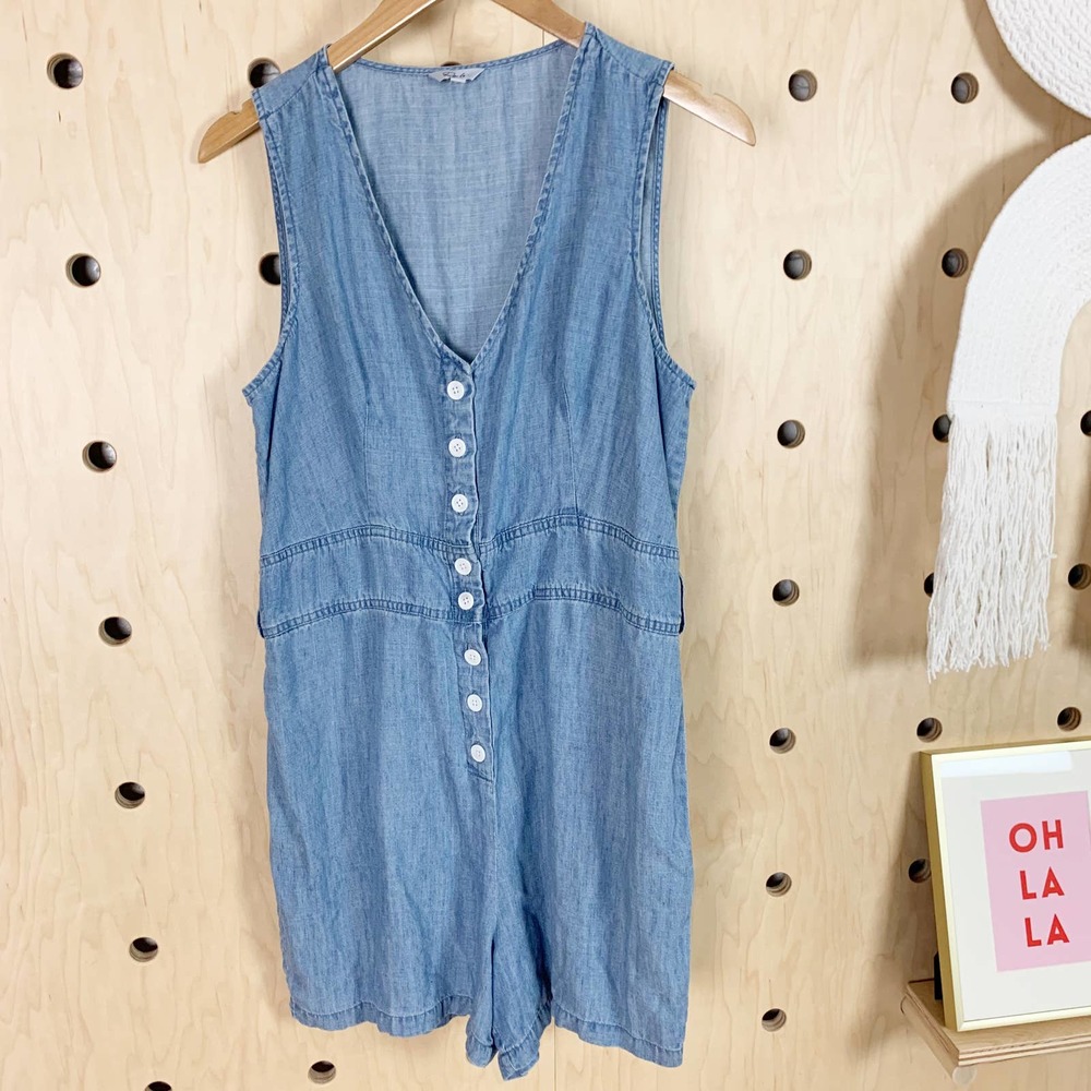 Rails Women's Scarlett Chambray Romper In Medium Vintage Blue Size Medium - Picture 2 of 5